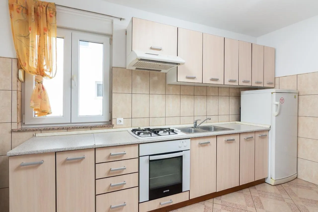 Apartment Valbandon 7352A Fazana